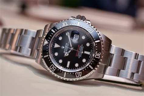 rolex sea dweller 126600 red.